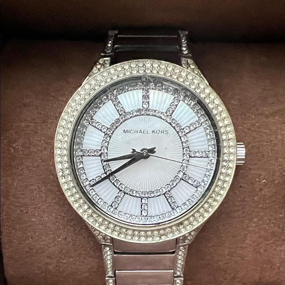 Michael Kors Women's MK3311 'Kerry' Crystal Stainless Steel Watch with Box